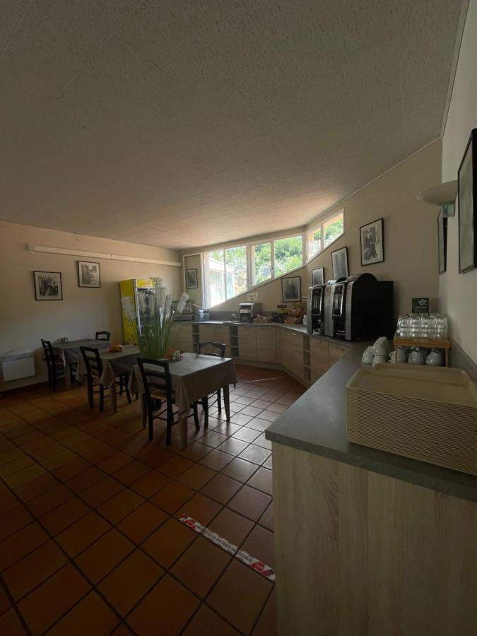 Hotel Restaurant Les Falaises Bouziès Eksteriør billede