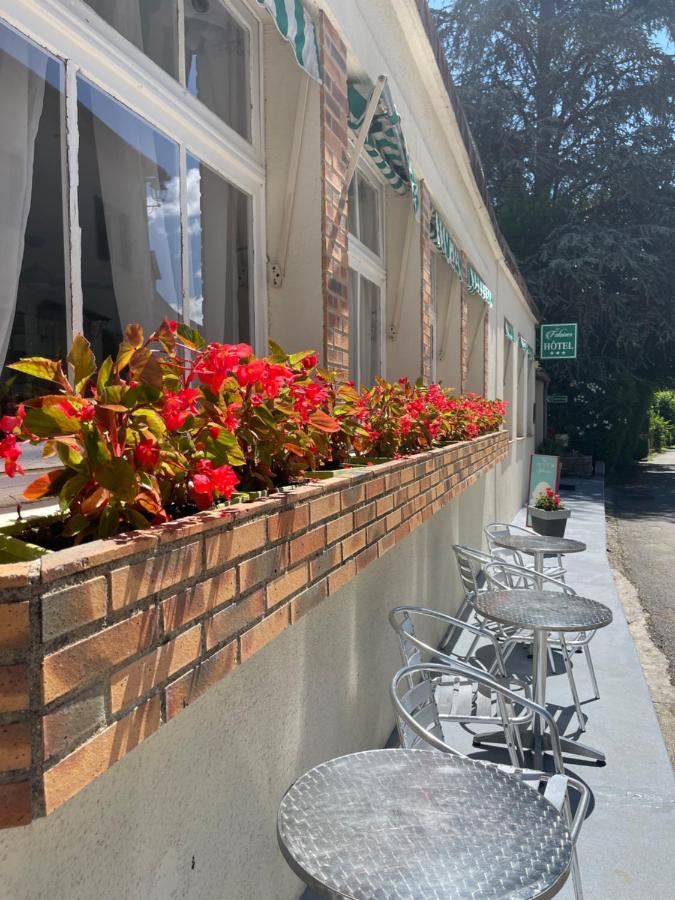 Hotel Restaurant Les Falaises Bouziès Eksteriør billede