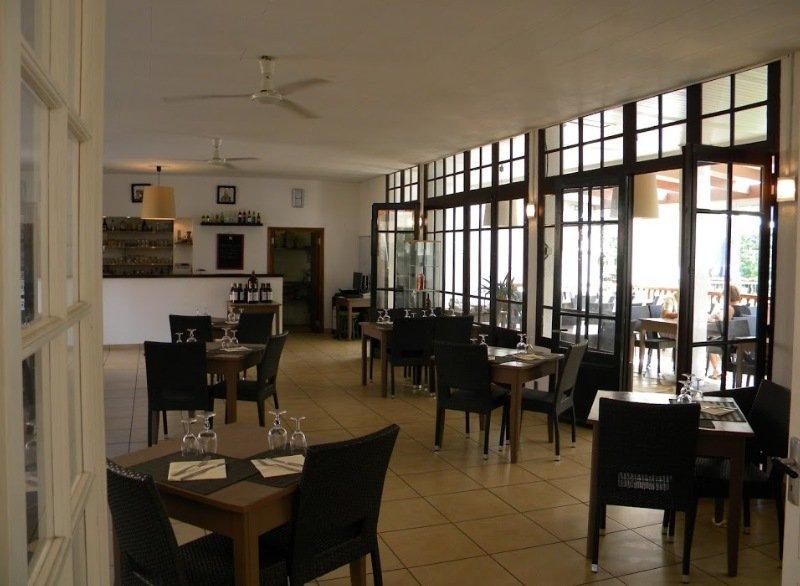 Hotel Restaurant Les Falaises Bouziès Eksteriør billede